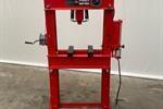 NN - Shop Press 50 T