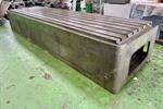 _Unknown / Other - CAST IRON T Slotted Box Table 5040 x 1260 x 820mm