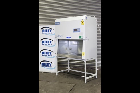 _Unknown / Other - 1.2 Safeflow Microbiological Safety Cabinet
