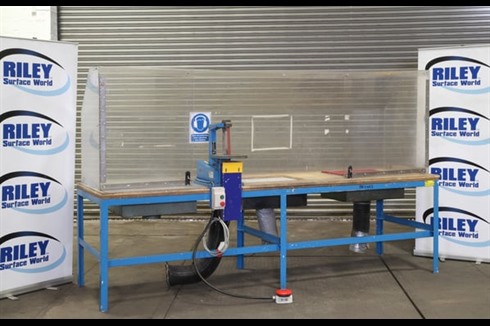 _Unknown / Other - Twin Downdraft Extraction Bench with Perspex Surro