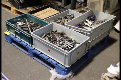 _Unknown / Other - Various Clamps (1 Pallet, 6 Boxes)