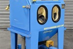 Hodge Clemco - Enviroclean Series 1000 Pressure Fed Blast Cabinet