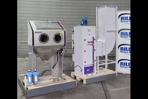 Guyson - 1400 Mediblast Shot Blast Cabinet with Extractor