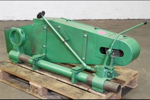 W Canning - Vertical Backstand Idler including Banjo Bracket