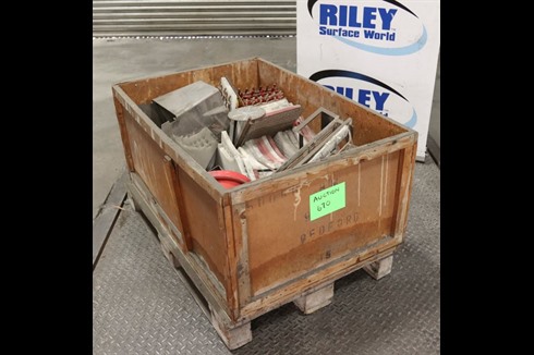 _Unknown / Other - Pallet of Walter Trowel Screens & Spares