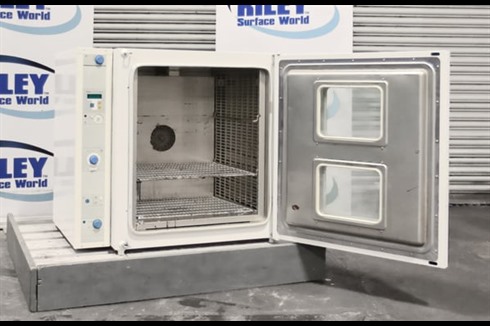 Heraeus - Thermo Scientific UT6200 Lab Oven