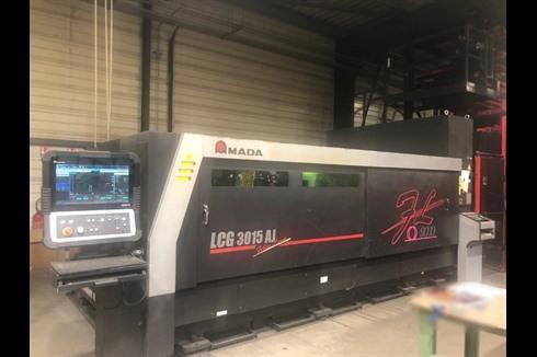 Amada - LCG 3015 AJ M2 + ASLUL Twin